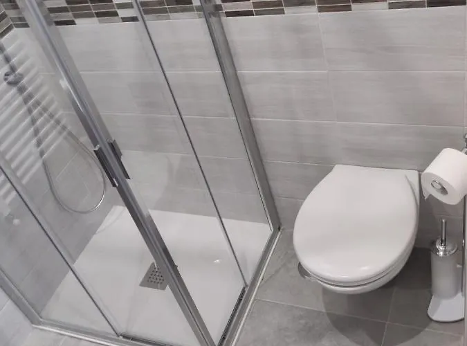 Piccolo Angolo 3* ג'ובינאצו