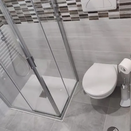 Piccolo Angolo 3* Джовинаццо